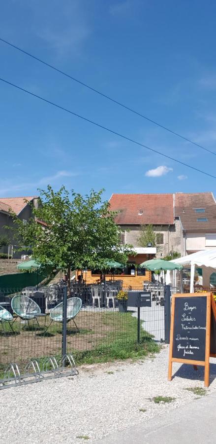 Duplex dans la vallée Besanzón Exterior foto
